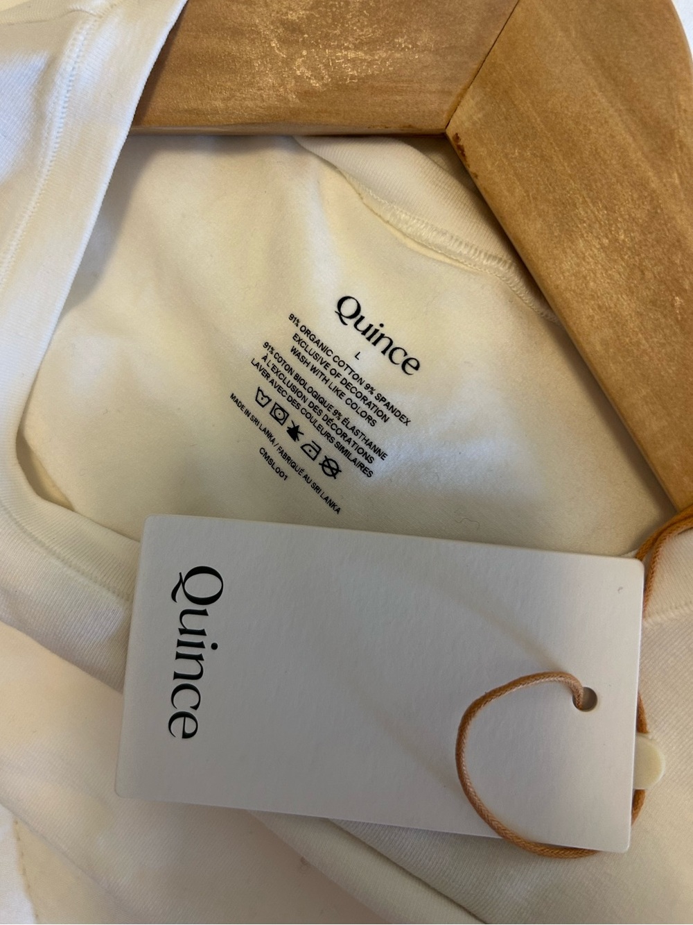 Quince Women’s NWT Long Sleeve Organic Cotton White Bodysuit, size Large - Picture 2 of 4